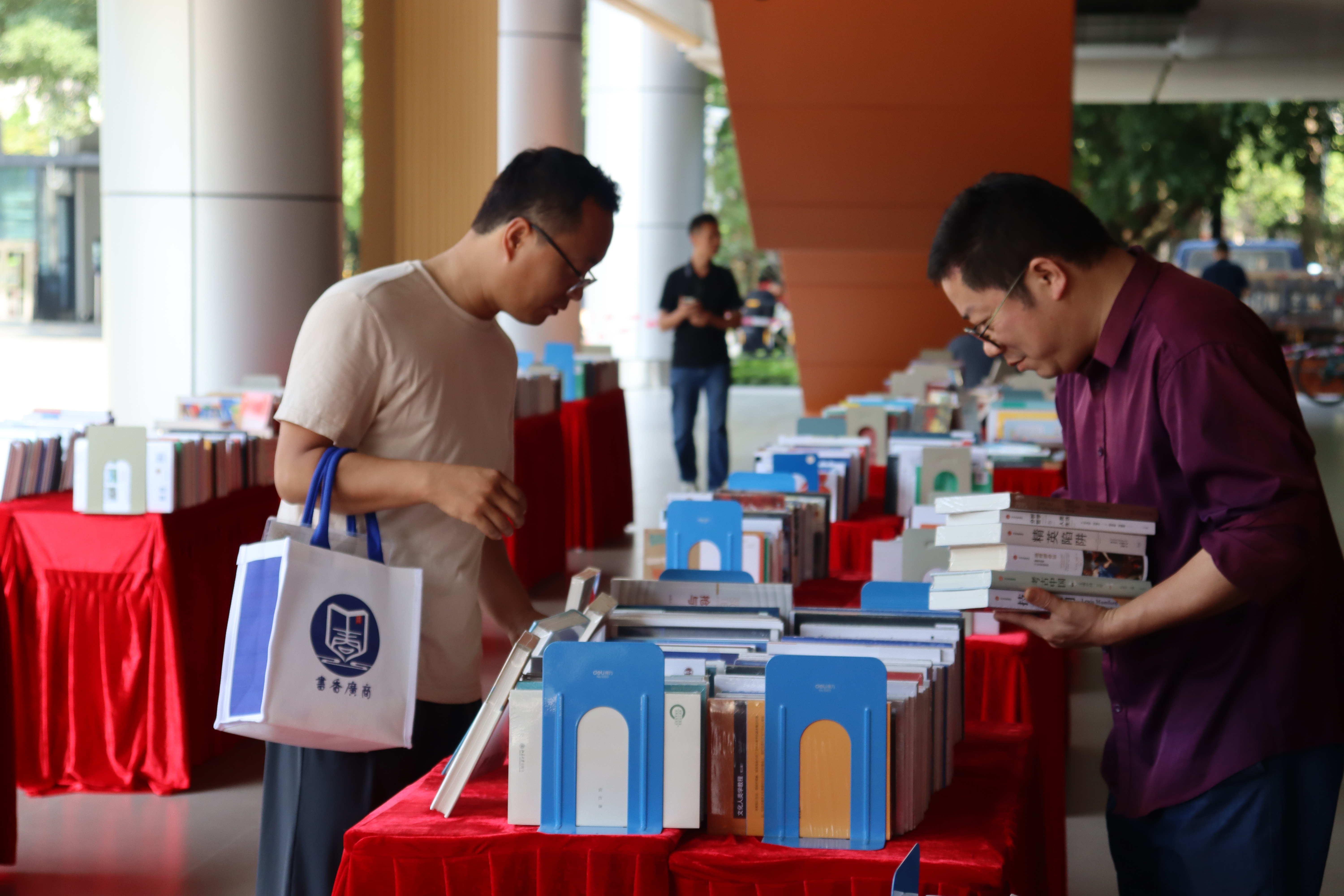 4.29中文新书展18.jpg