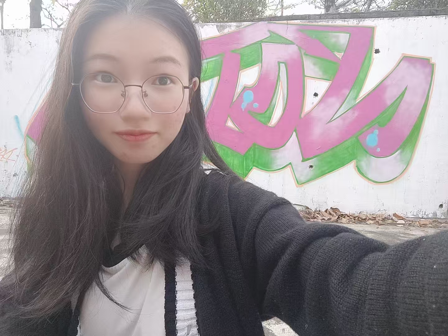 李诗诗.jpg